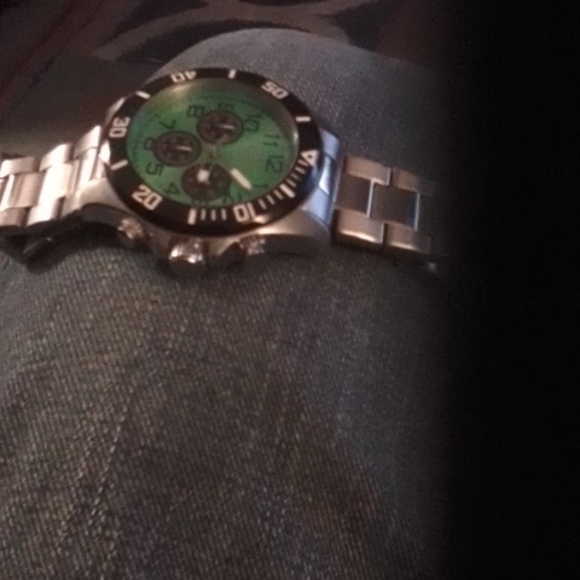 Watch - Picture 4 of 4